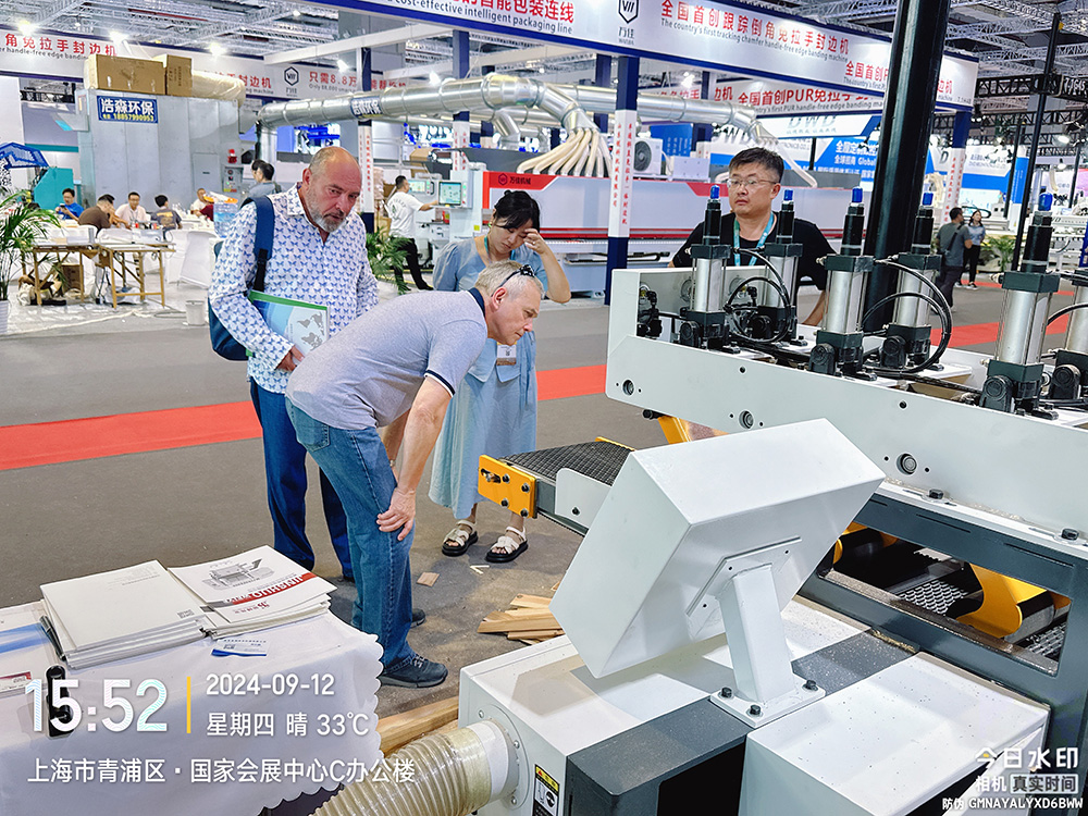 չ������